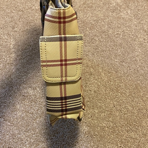 Burberry Cream and Brown Check Shoulder Bag - Picture 5 of 14